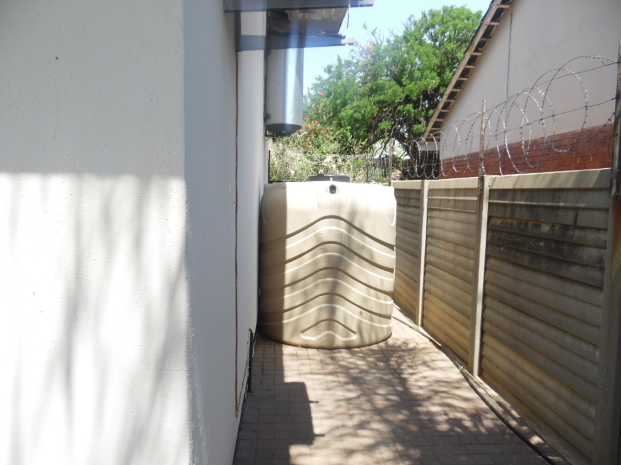 4 Bedroom Property for Sale in Jan Cillierspark Free State